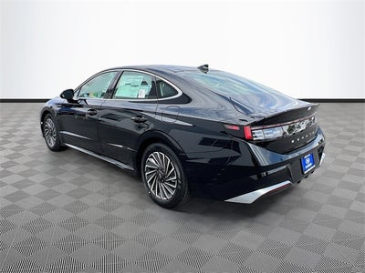 2025 Hyundai SONATA HYBRID SEL
