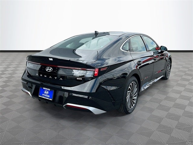 2025 Hyundai SONATA HYBRID SEL