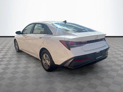 2026 Hyundai ELANTRA SE