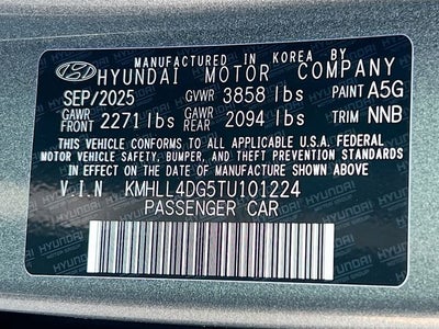 2026 Hyundai ELANTRA SE