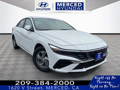 2026 Hyundai ELANTRA SE