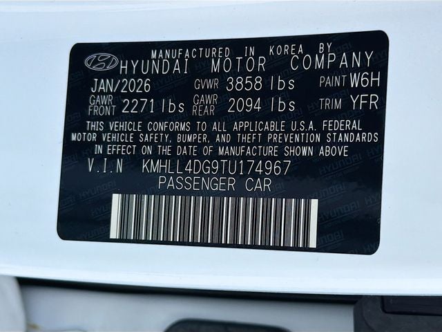 2026 Hyundai ELANTRA SE