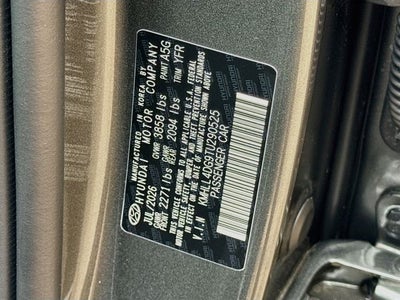 2026 Hyundai ELANTRA SE