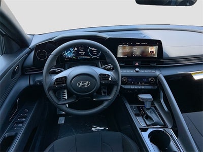 2025 Hyundai ELANTRA HYBRID SEL Sport