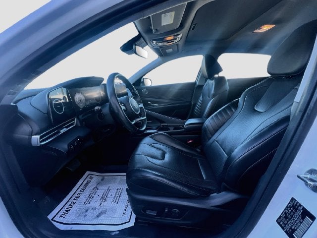 2022 Hyundai ELANTRA HYBRID Limited