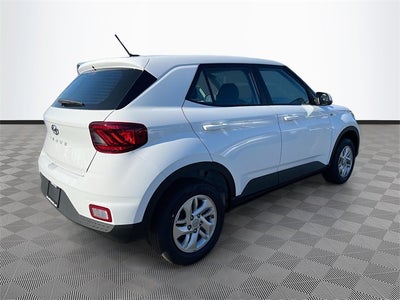 2026 Hyundai VENUE SE