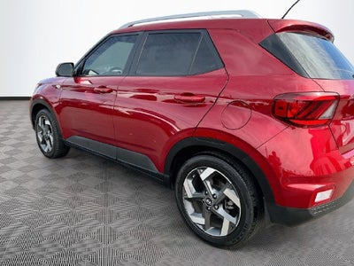 2024 Hyundai VENUE SEL
