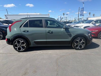 2024 Kia Niro EX Touring