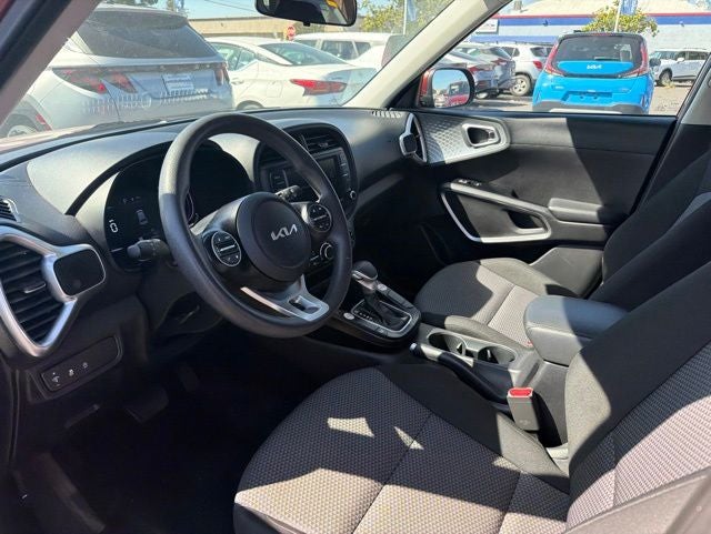 2024 Kia Soul LX
