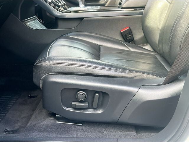 2020 Land Rover Range Rover Evoque SE