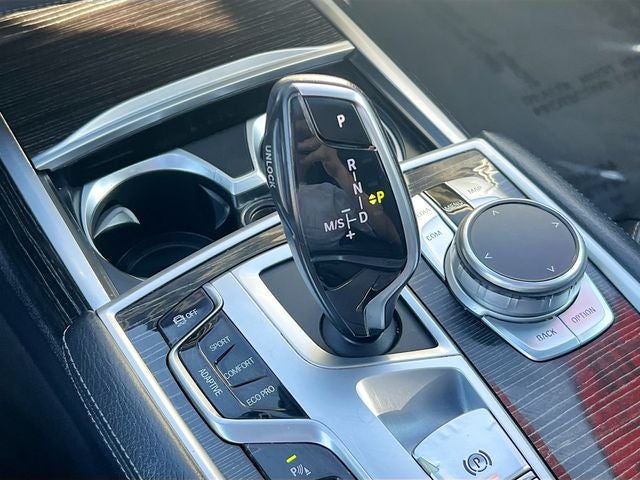 2019 BMW 7 Series 740i